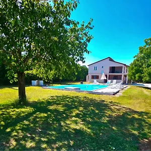 Miska & Roki , Dračevac Kroatien